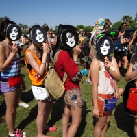 The Dead Weather Fans