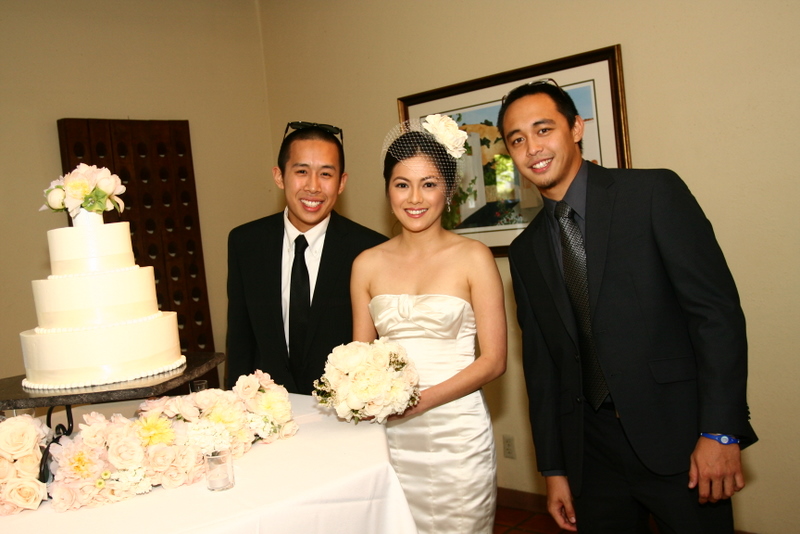 Mikkel and Mikee with the Bride
